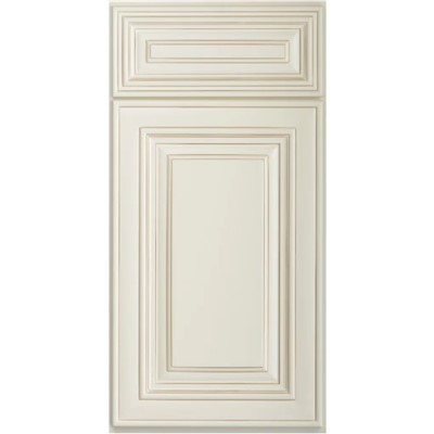 Starožitné bílé kuchyňské skříňky